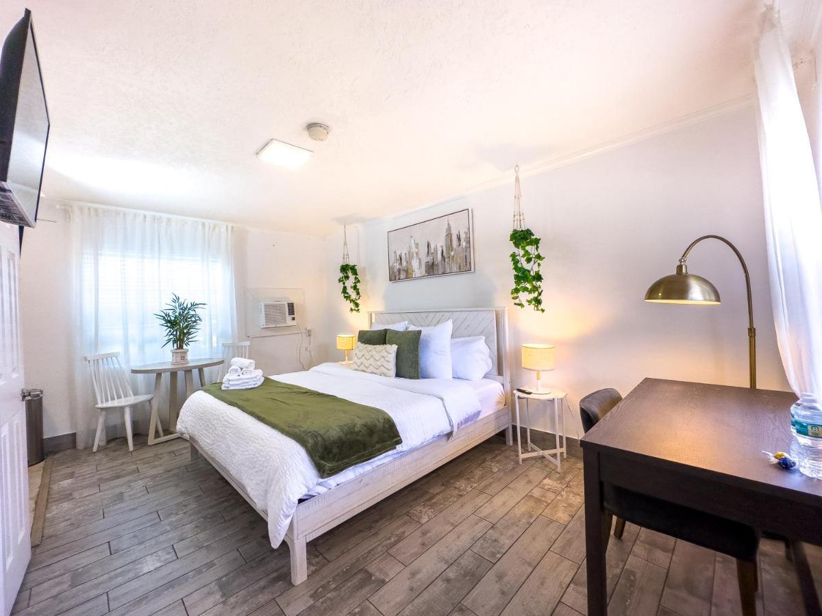 1K Bed Studio Apt With Shared Pool 02 Clearwater Eksteriør bilde